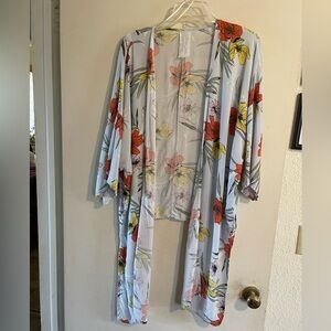 Floral Kimono Cardigan Sadie and Sage Size Sm High- Low Boho